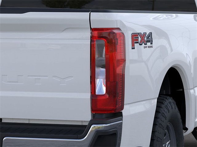 2025 Ford F-250 XL 4WD photo