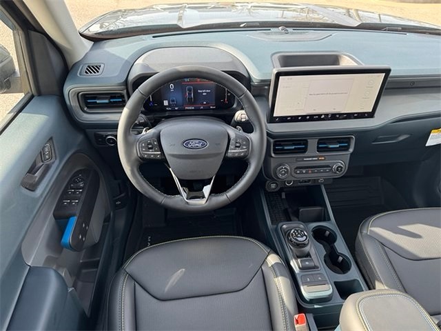 2025 Ford Maverick Lobo High photo