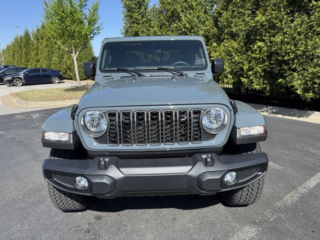 2025 Jeep Gladiator Nighthawk 4WD photo