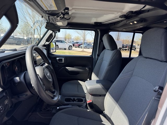2025 Jeep Gladiator Nighthawk 4WD photo
