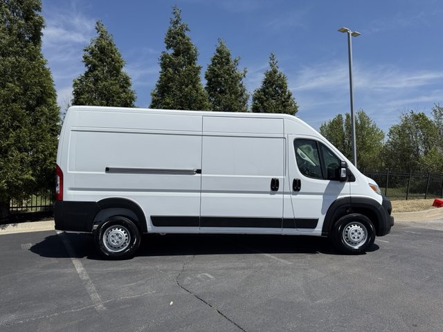 2025 RAM ProMaster Tradesman 2500 Hi Roof 159WB photo