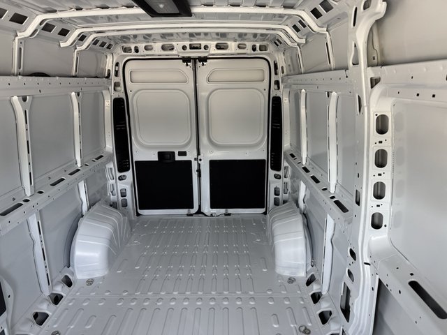 2025 RAM ProMaster Tradesman 2500 Hi Roof 159WB photo