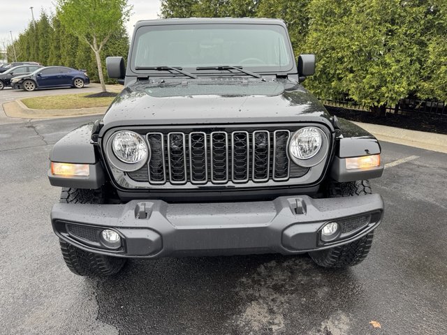2025 Jeep Gladiator Nighthawk 4WD photo