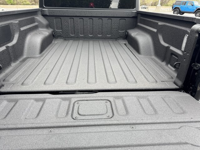 2025 Jeep Gladiator Nighthawk 4WD photo
