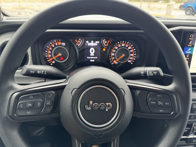 2025 Jeep Gladiator Nighthawk 4WD photo