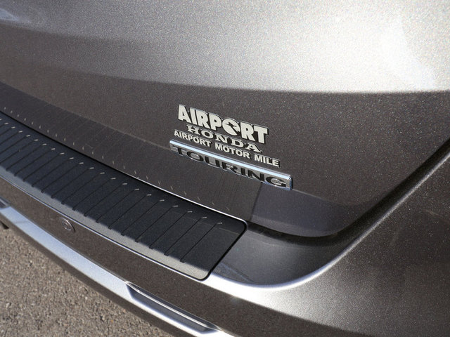 2025 Honda Odyssey Touring photo