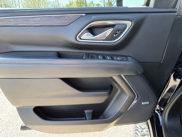2021 Chevrolet Suburban Z71 4WD photo