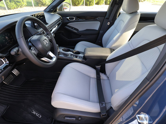 2025 Honda Civic Hybrid Sport Touring photo