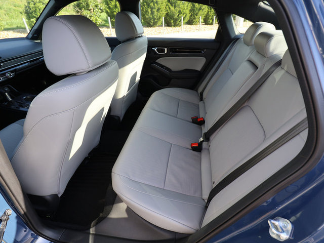2025 Honda Civic Hybrid Sport Touring photo