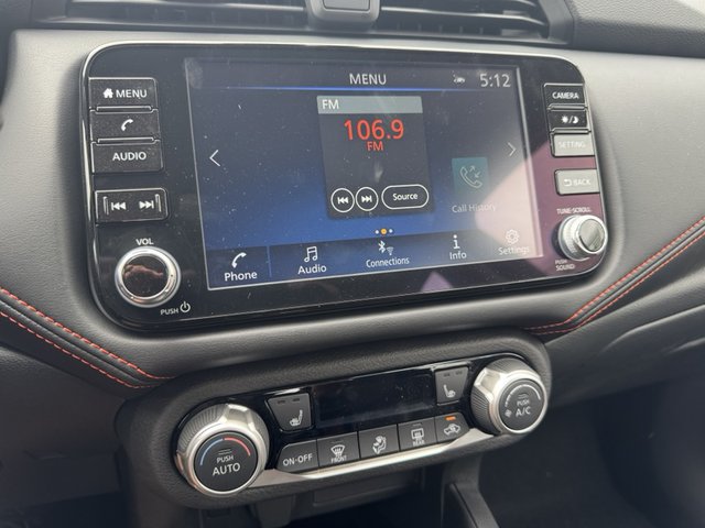2025 Nissan Versa SR photo