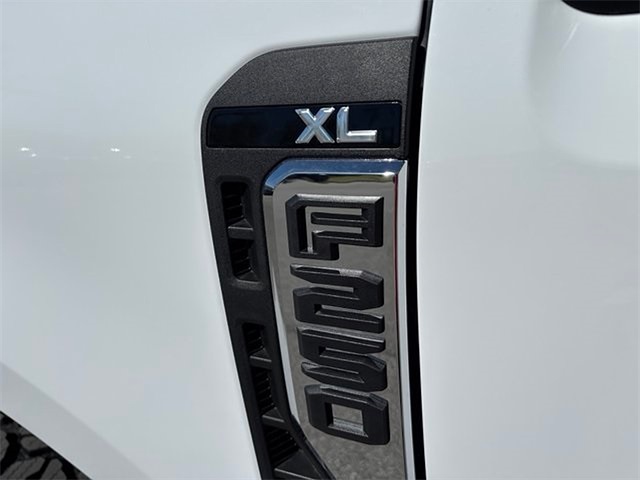 2025 Ford F-250 XL 4WD photo