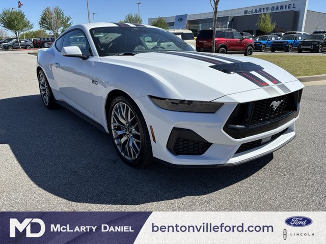 2025 Ford Mustang GT photo