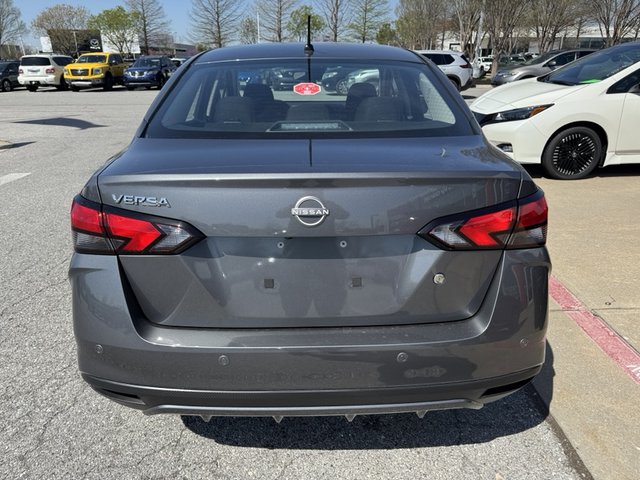 2025 Nissan Versa S photo