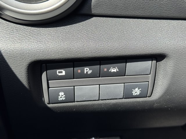 2025 Nissan Versa S photo