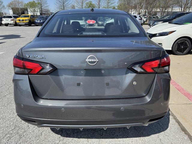 2025 Nissan Versa S photo