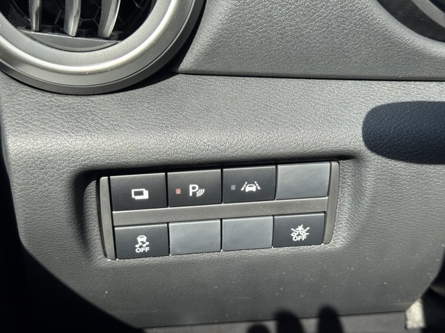 2025 Nissan Versa S photo