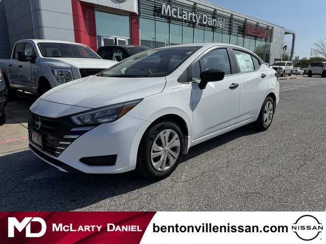 2025 Nissan Versa S photo