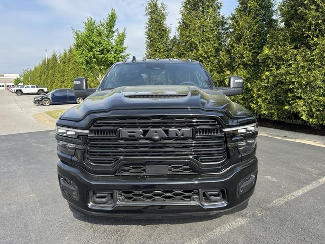 2025 RAM 3500 Laramie 4WD photo
