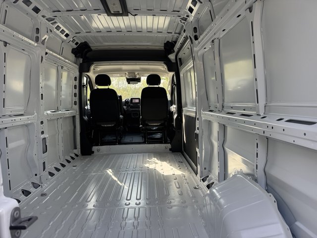 2025 RAM ProMaster Tradesman 2500 Hi Roof 159WB photo