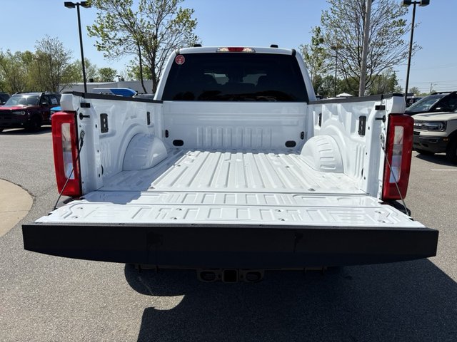 2025 Ford F-250 XLT SD 4WD 6.75ft Box photo