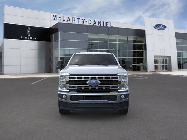 2025 Ford F-250 XLT SD 4WD 6.75ft Box photo