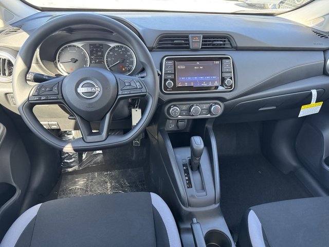 2025 Nissan Versa S photo