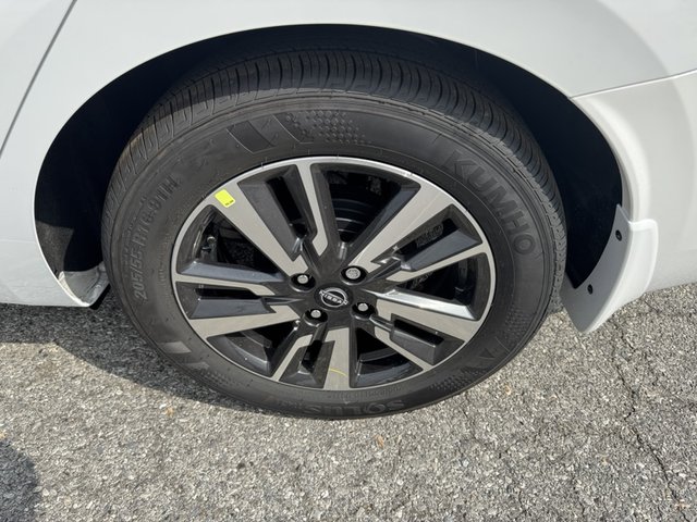 2025 Nissan Versa S photo