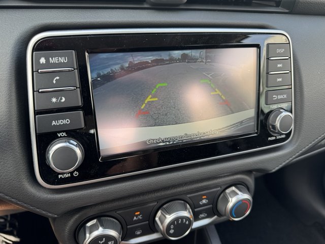 2025 Nissan Versa S photo