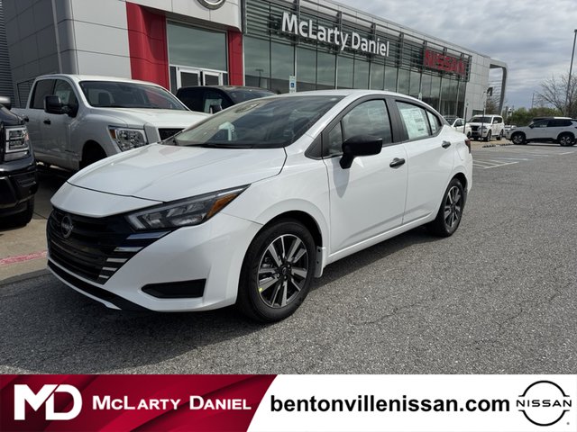 2025 Nissan Versa S photo