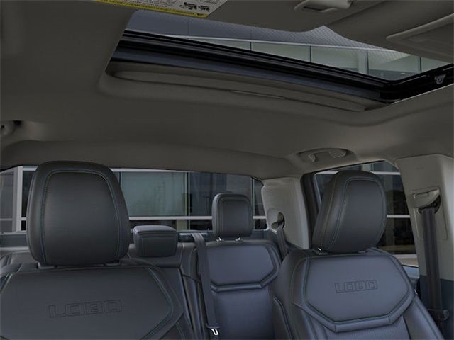 2025 Ford Maverick Lobo Std AWD photo