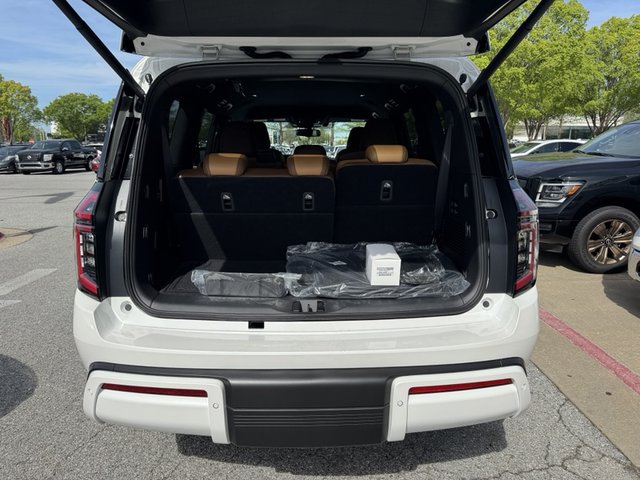 2025 Nissan Armada SL 4WD photo