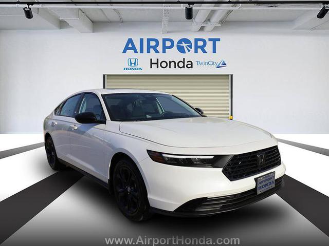 2025 Honda Accord SE photo