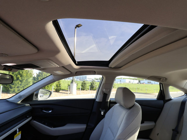 2025 Honda Accord SE photo