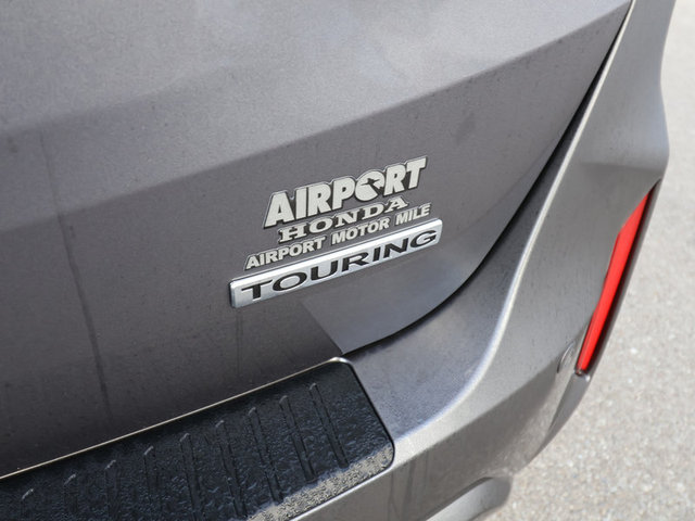 2025 Honda Odyssey Touring photo
