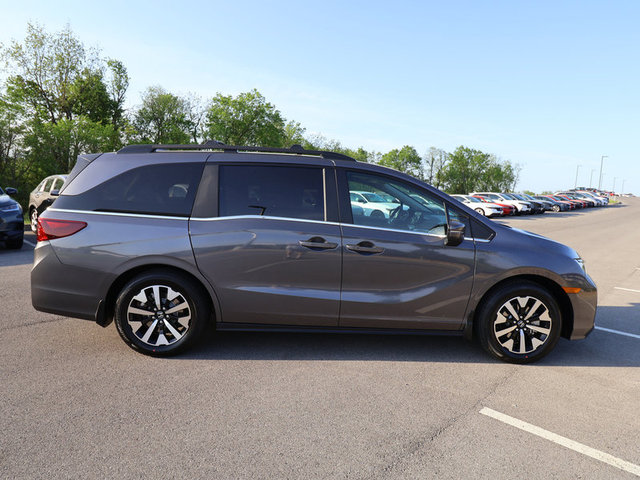 2025 Honda Odyssey EX-L photo
