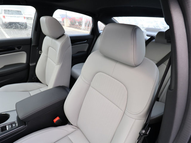 2025 Honda Civic Hybrid Sport Touring photo