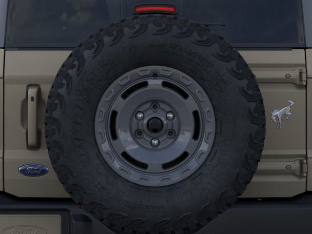 2025 Ford Bronco Outer Banks 4Dr 4WD photo