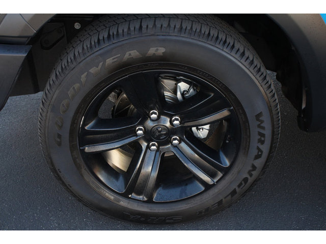 2021 RAM 1500 Warlock 2WD 6ft4 Box photo