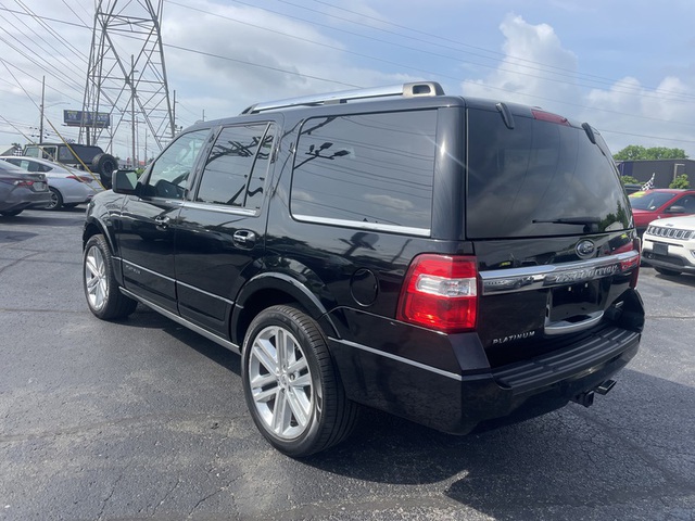 2017 Ford Expedition Platinum 4WD photo