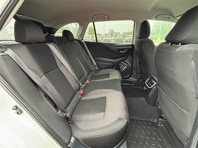 2022 Subaru Outback Premium photo