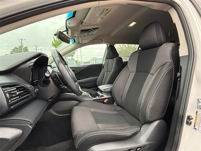 2022 Subaru Outback Premium photo