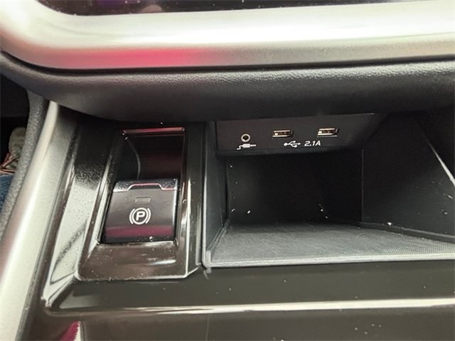 2022 Subaru Outback Premium photo