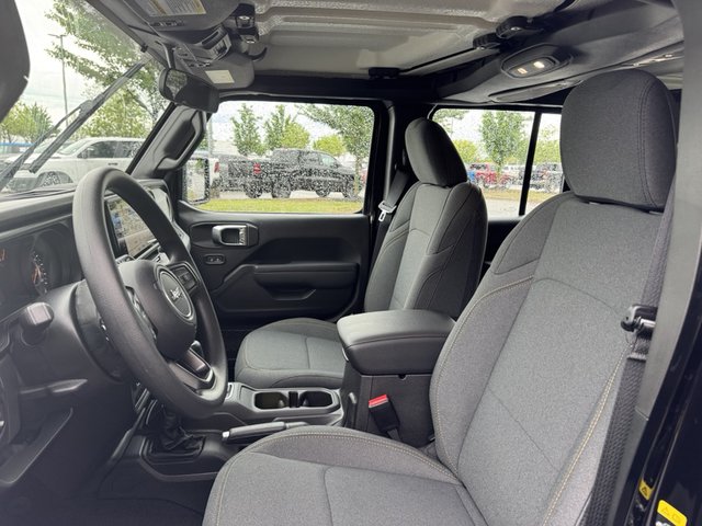 2025 Jeep Wrangler Sport 4Dr 4WD photo