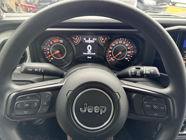 2025 Jeep Wrangler Sport 4Dr 4WD photo