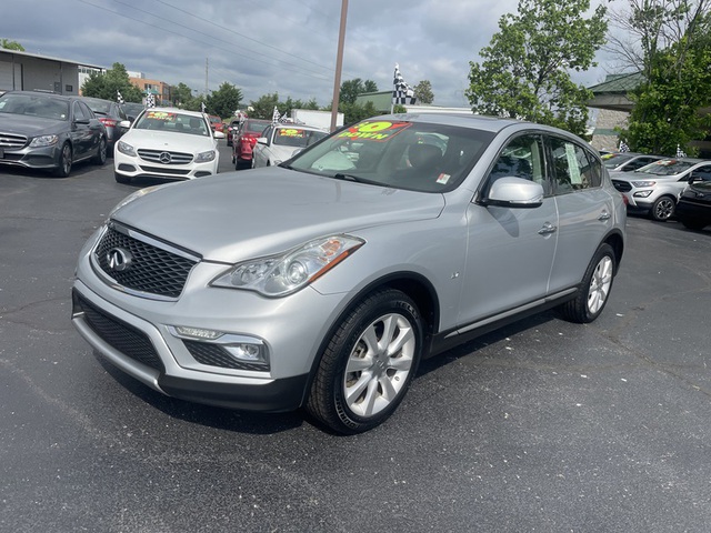 2017 Infiniti QX50 RWD photo