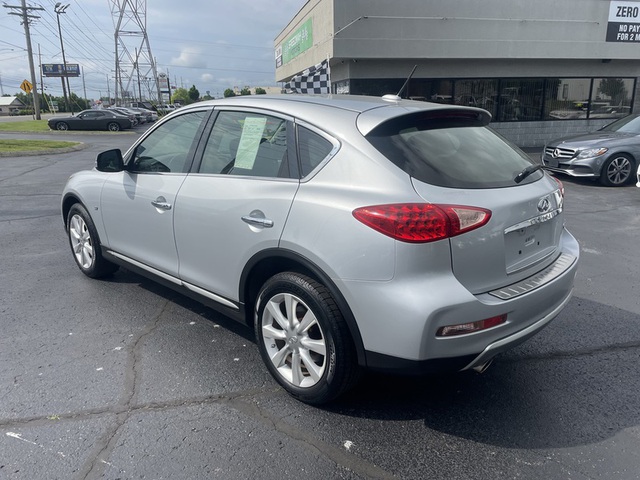 2017 Infiniti QX50 RWD photo