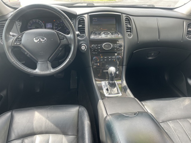 2017 Infiniti QX50 RWD photo