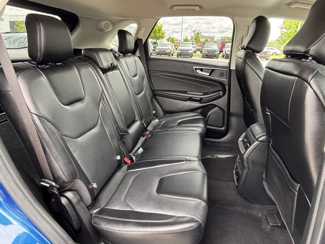 2022 Ford Edge Titanium AWD photo