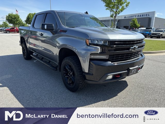 2021 Chevrolet Silverado 1500 LT Trail Boss 4WD 147WB photo