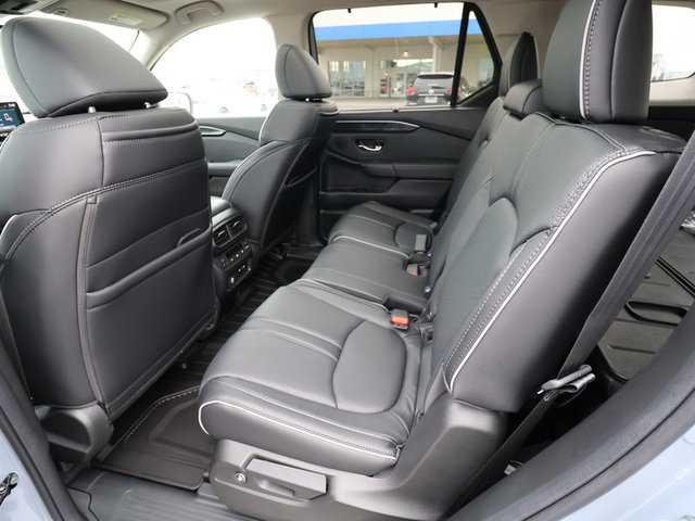 2025 Honda Pilot Elite AWD photo